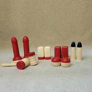 (6) Vintage Salt & Pepper Shaker Sets Plastic Bakelite